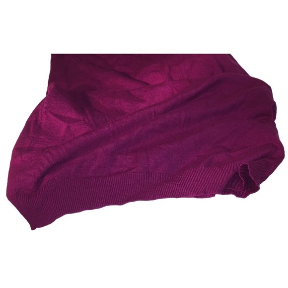 Express - Women's XSmall Fushia Low V Neck Half Sleeve Sweater - Wide cuffs and - Picture 7 of 8